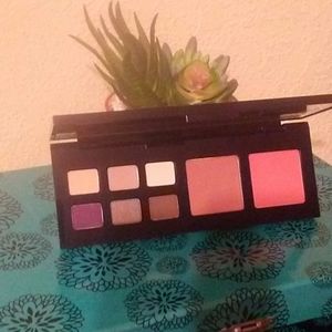 Estee Lauder Eye Shadow & Blush